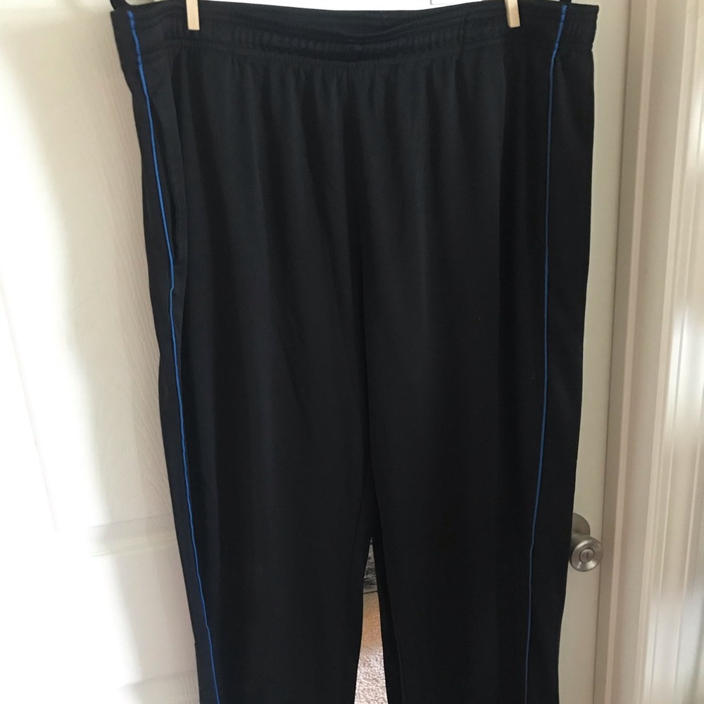 Men’s sweatpants